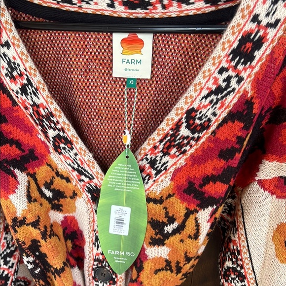 FARM Rio Red and Pink Graphic Tie Front Blouse Sweater - Picture 4 of 4